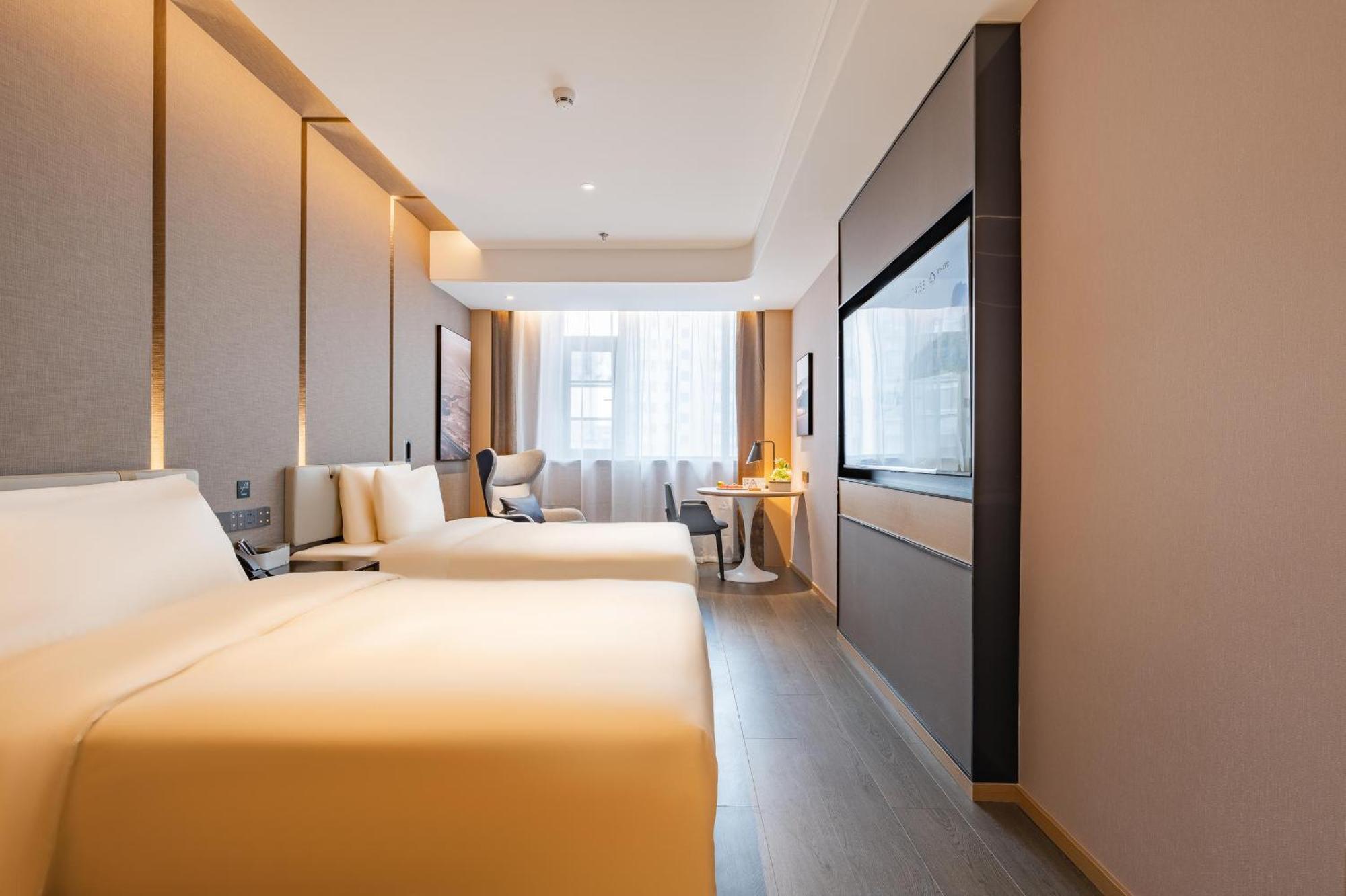 Atour New International Expo Center South Yanggao Road 4* Shanghai